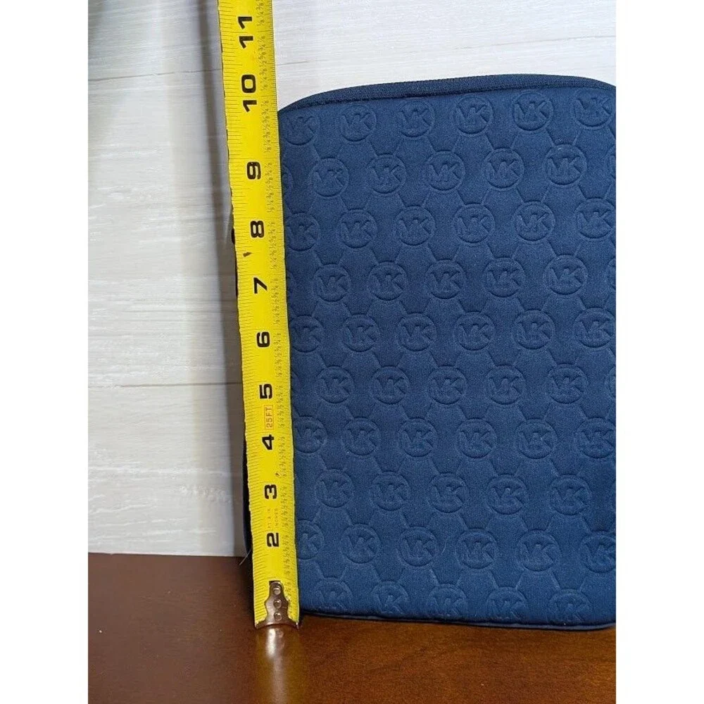 Michael Kors Navy Quilted Neoprene iPad Tablet Sleeve Case Pouch Tech Accessory